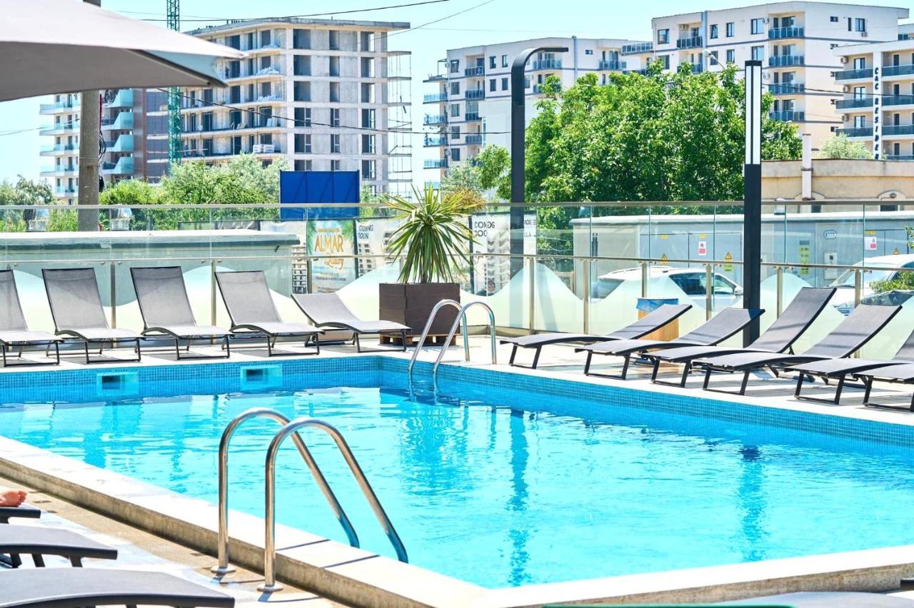 Dominic 2 Beds 1 Sofa Parking Pool Apartament By Alezzi Nord10 Năvodari Exterior foto